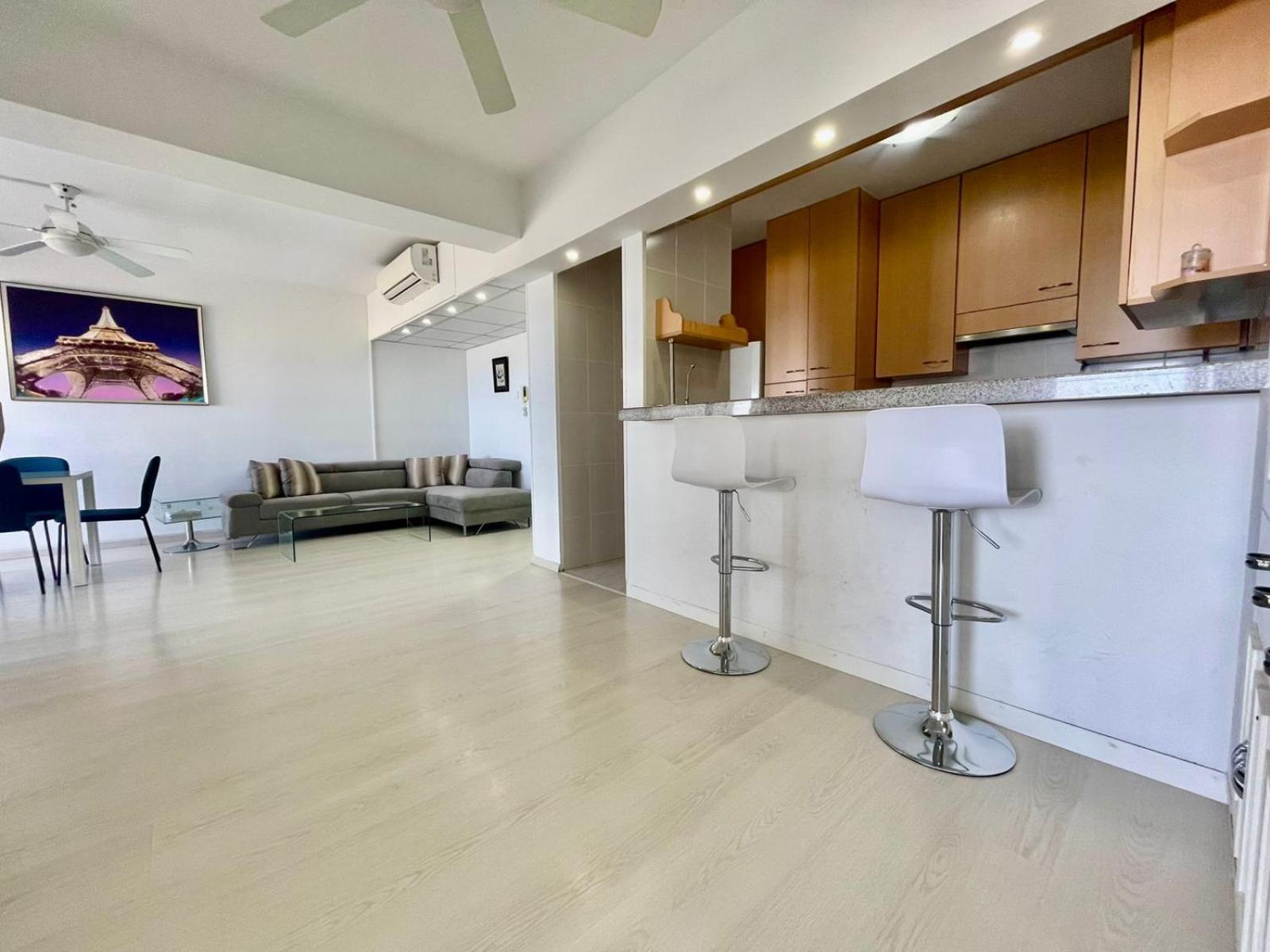 Sea View Suite In Makenzy Larnaca Exterior photo